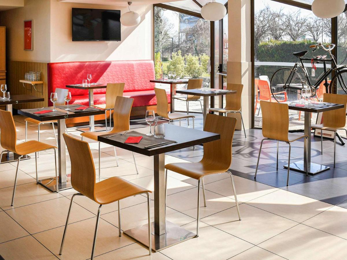 Ibis Saintes Hotell Eksteriør bilde