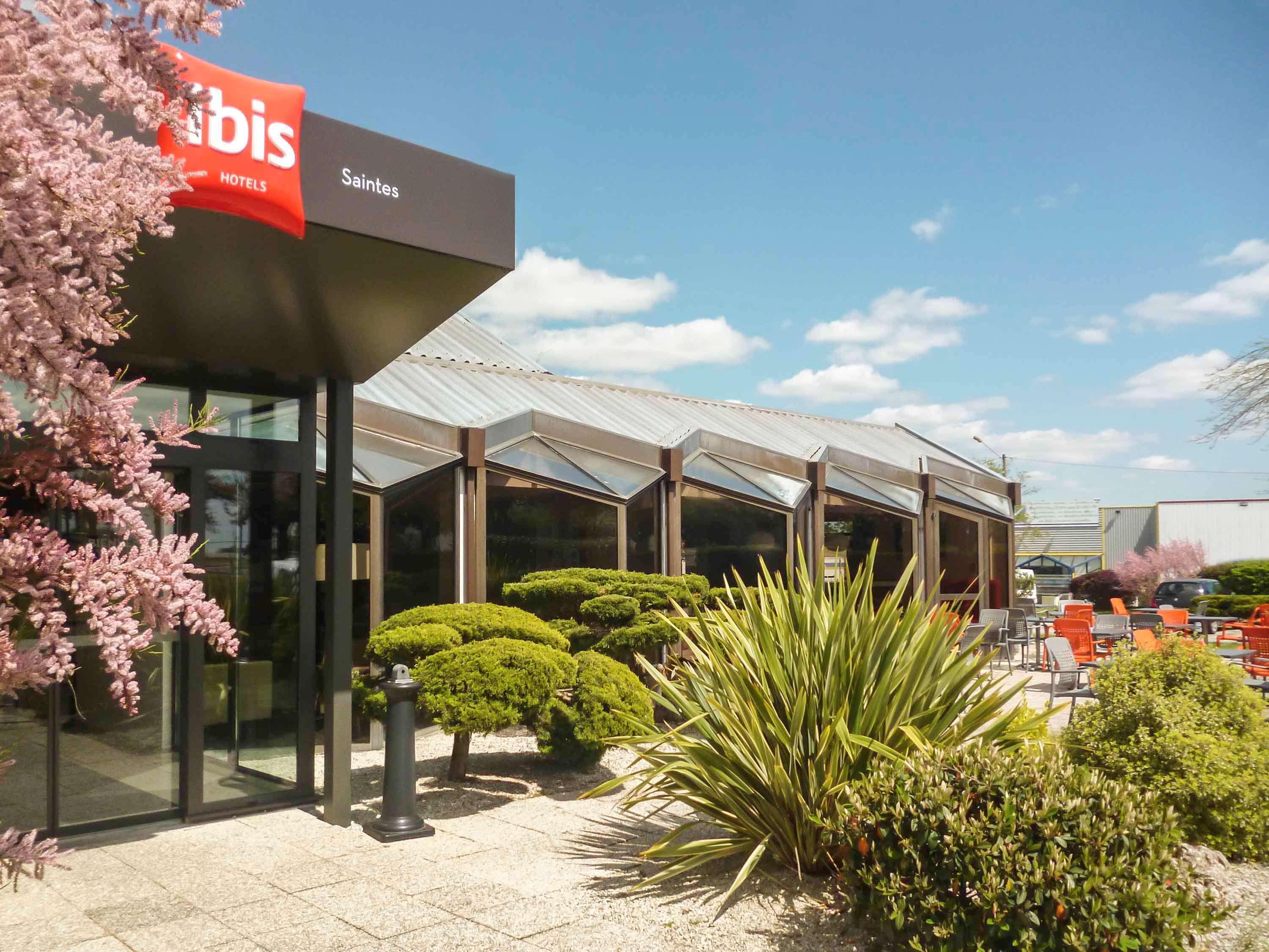 Ibis Saintes Hotell Eksteriør bilde