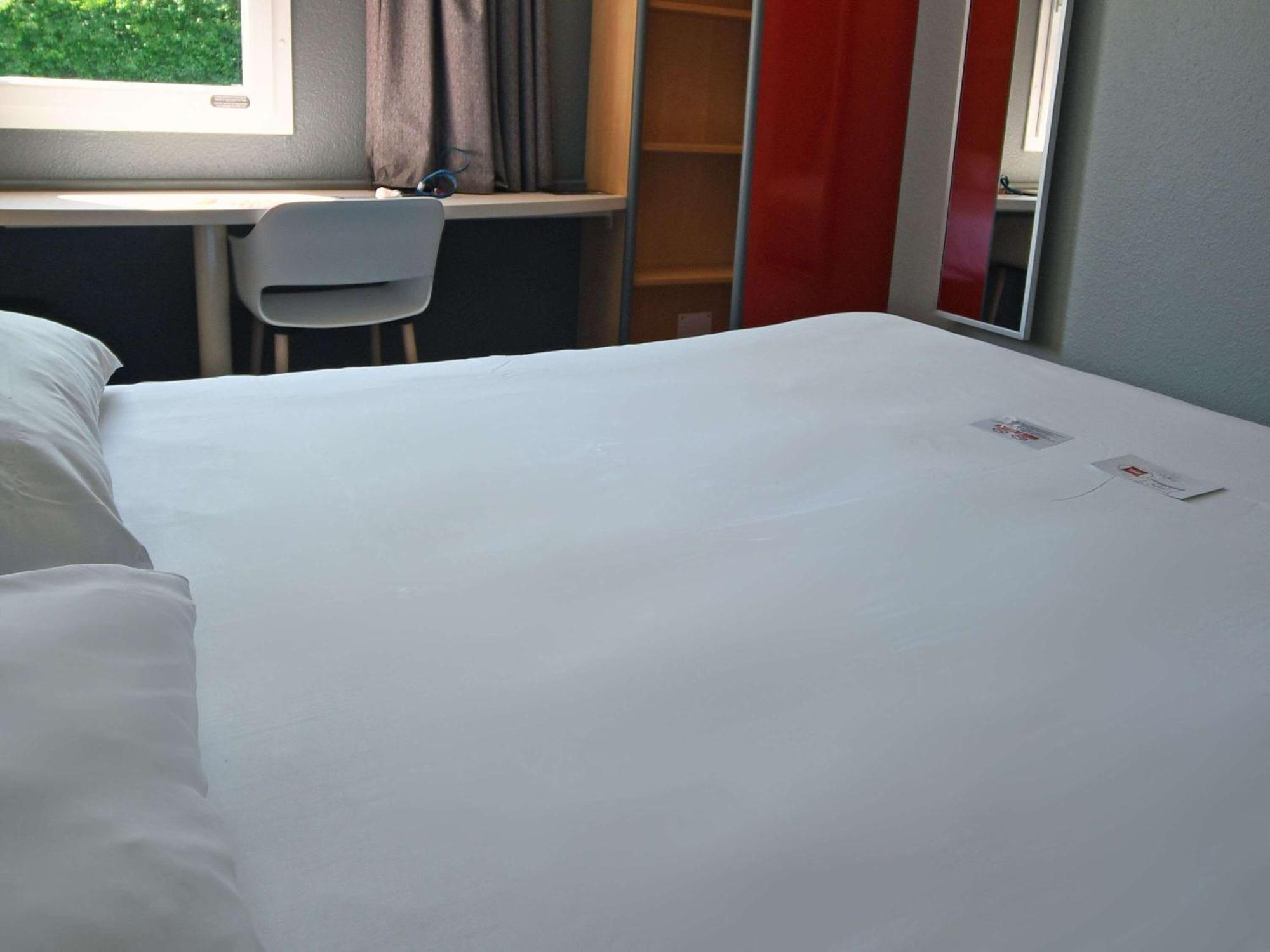 Ibis Saintes Hotell Eksteriør bilde